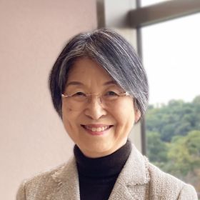 山中京子先生